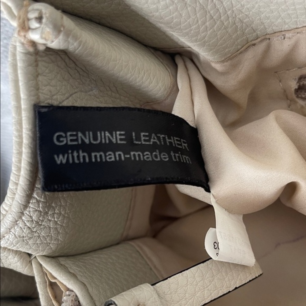 Giani Bernini Cream Satchel with Chain Detail - Picture 4 of 16